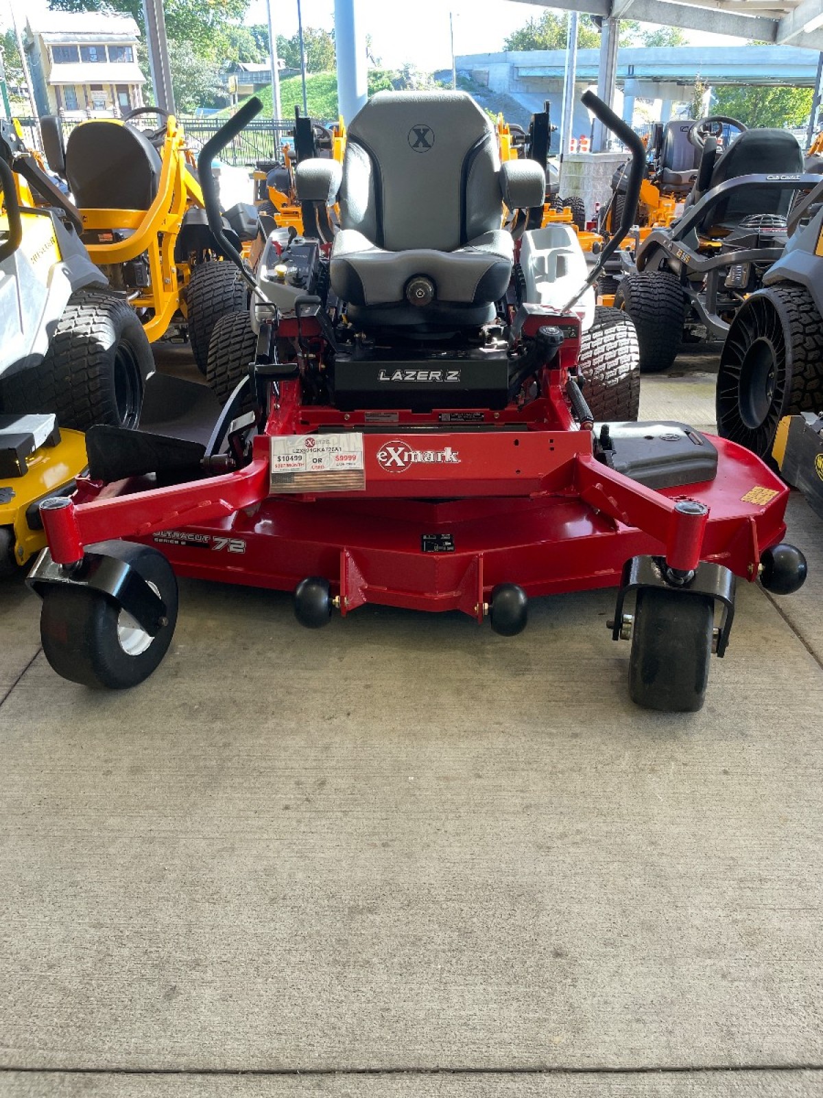 American Pride Power Equipment - Used Pre-Owned Exmark Lazer Z X Series 72